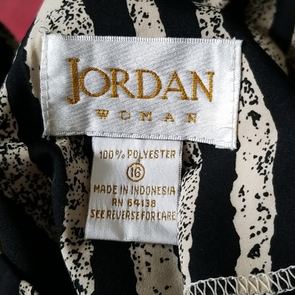 Jordan Woman Vintage top NWT - Picture 6 of 7